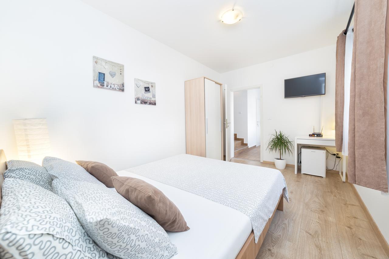 Apartments Tonka Centar Водице Экстерьер фото